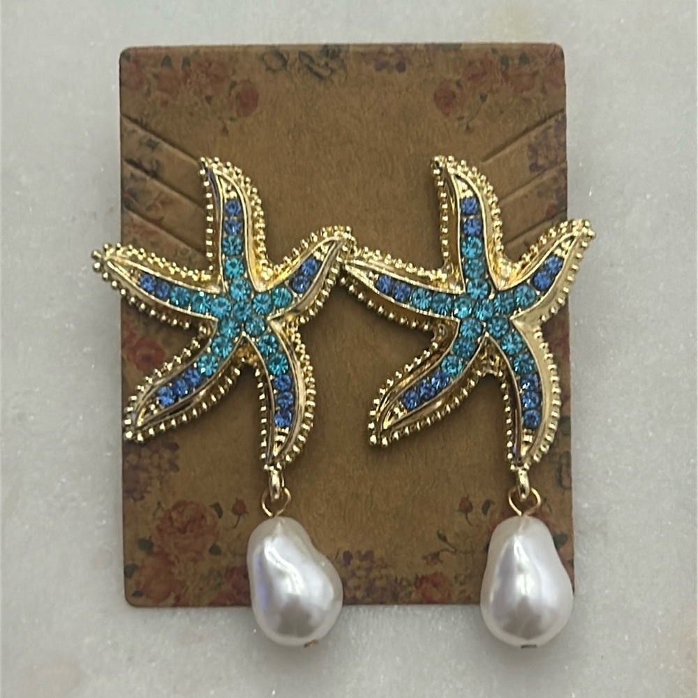 Vacation Vibes Earrings New